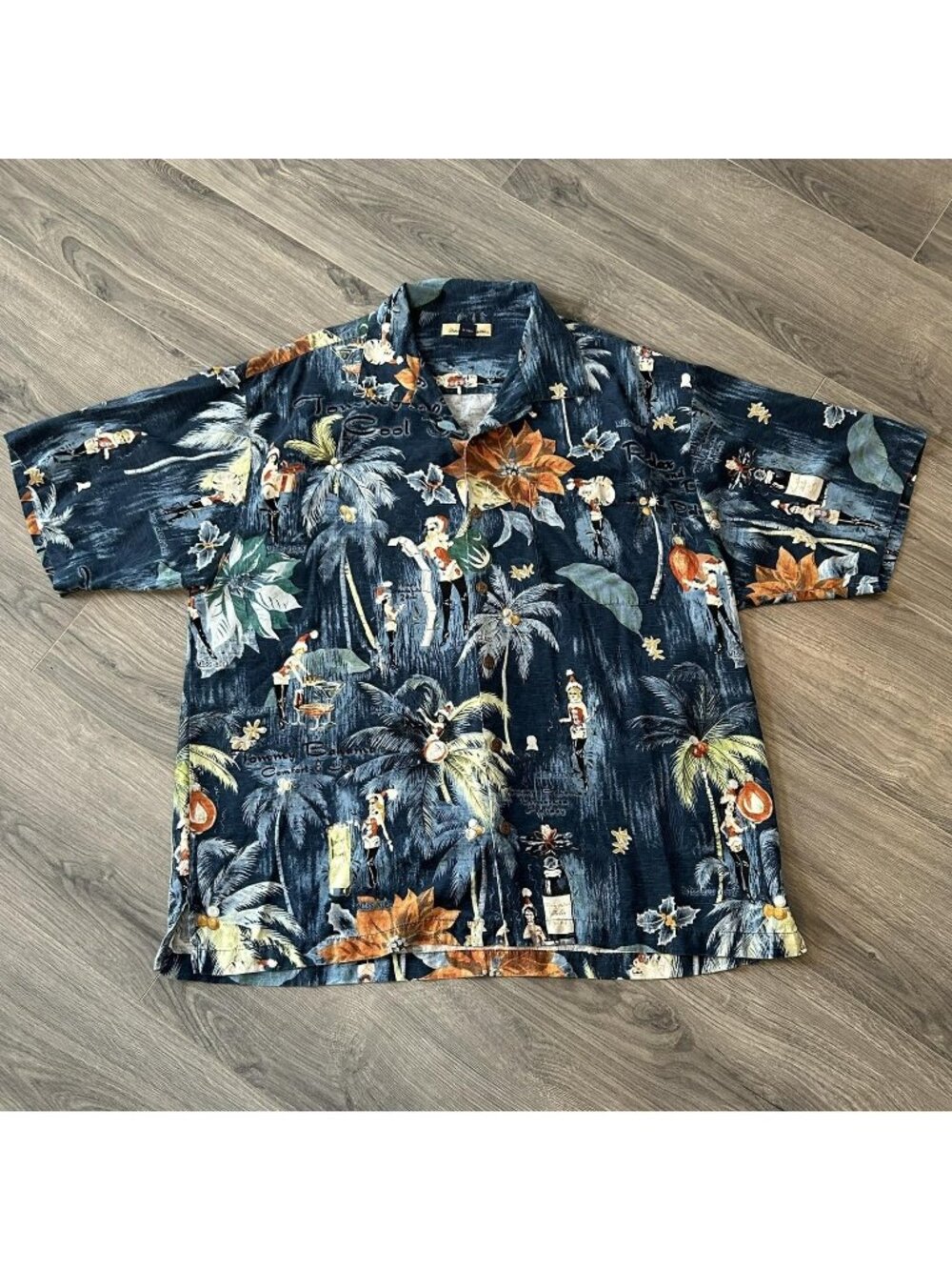 Tommy Bahama Shirt Mens XL Blue Silk Cool Yule Holiday Hawaiian Camp Aloha Wine